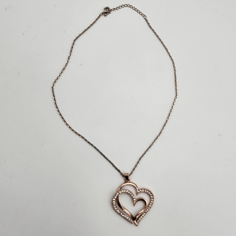 Elegant Heart Pendant Necklace